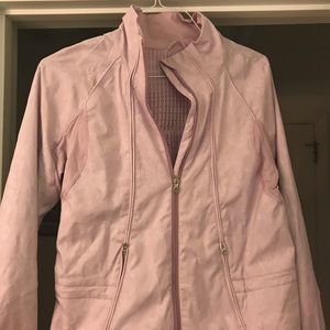 Lululemon windbreaker size 8